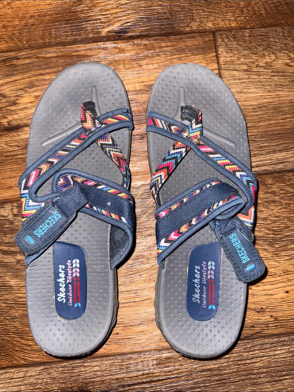 Skechers Gray Sandals with Navy and Multicolor Chevron Straps